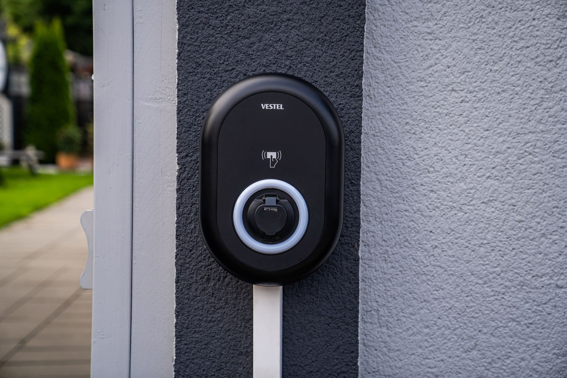Wandladestation für Elektroautos der Marke Vestel